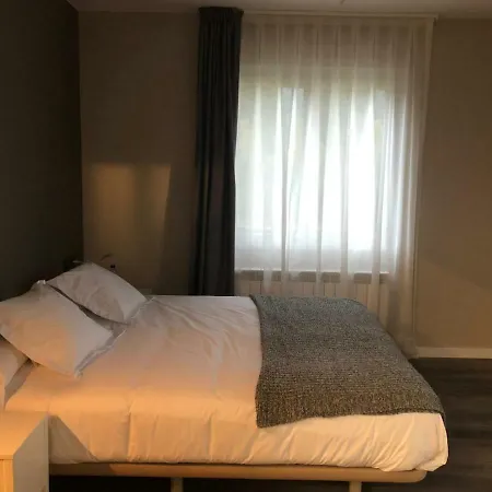 Hotel Els Avets De Camprodon-3