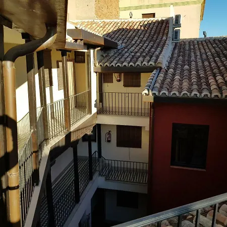 Apartamentos Sueños de Toledo-3