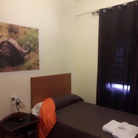 Hostal La Zarza-3