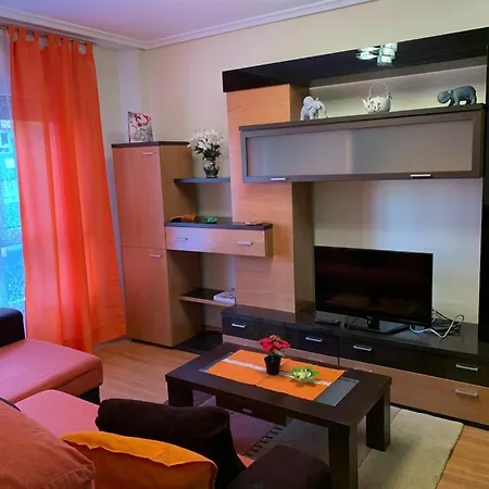 Apartamento Mota-2 Huca-Los Prados; Parking Y Wifi Gratis-3