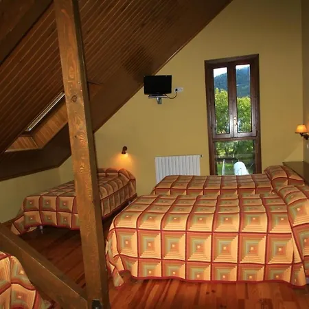 Hotel, Bungalows Y Camping Viu-3