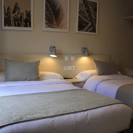 Hostal La Romanica-2
