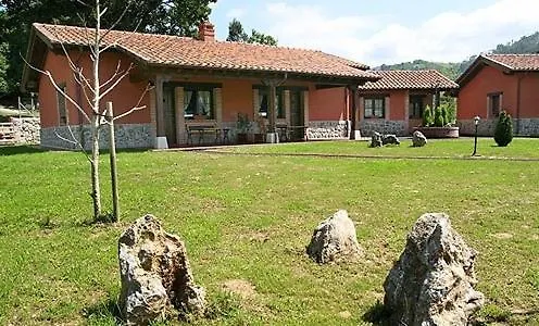 Apartamentos Rurales La Granda