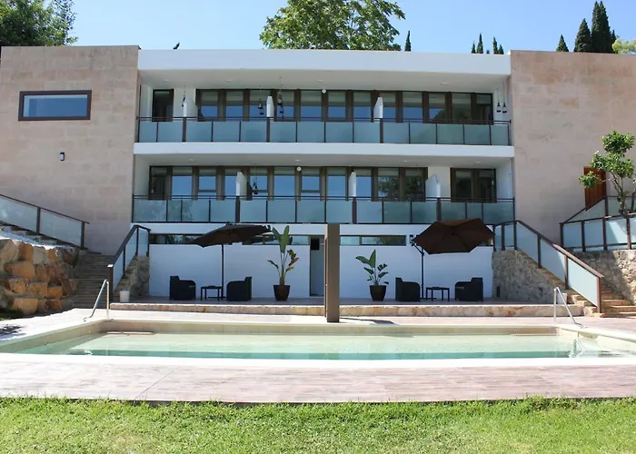 Apartamentos El Mirador