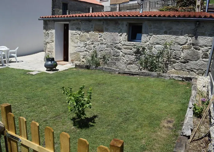 Pedra da Lan - una casita de piedra Cangas do Morrazo, España