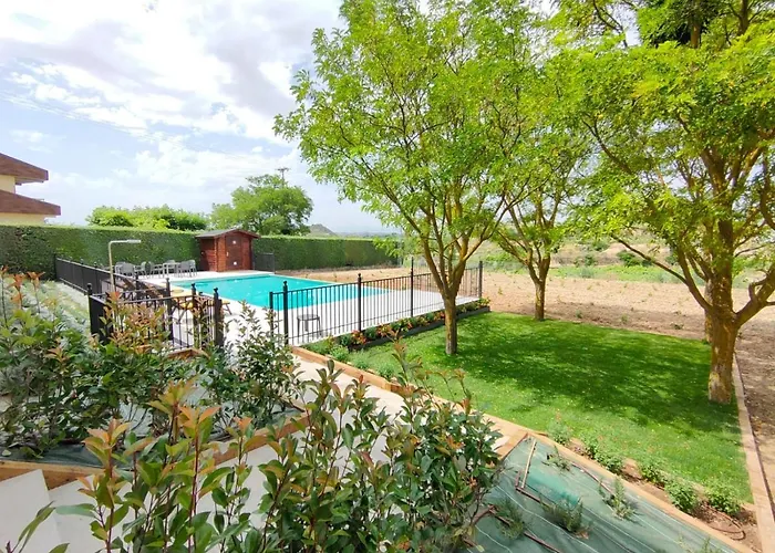 Torre de Briñas Private Resort