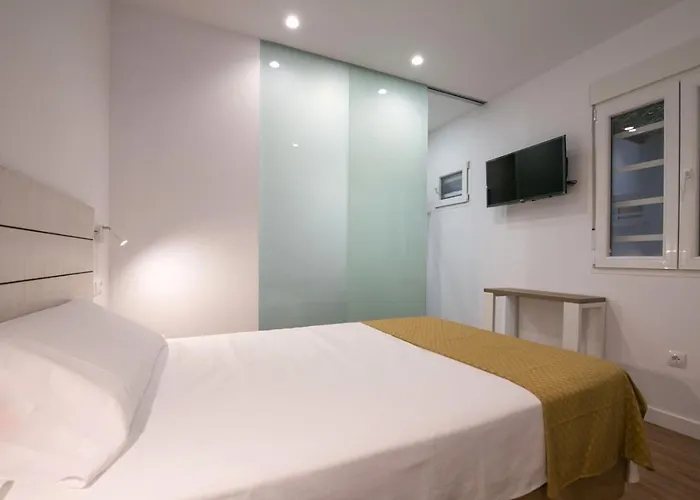 Hostal Beach Santa Pola, España