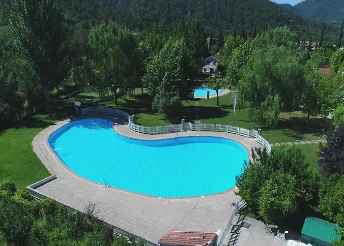 Complejo Residencial Los Enebros Arroyo Frío, España