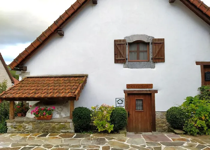 Casa Rural ERTEIKOA - Selva de Irati Aria, España