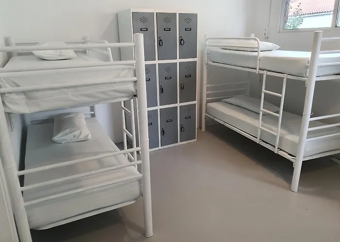 Albergue De Caldas De Reis Peregrinos Y Turistico
