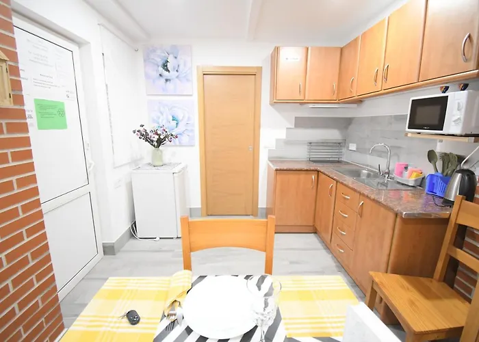 Jara Apartments ! Malaga, Spain