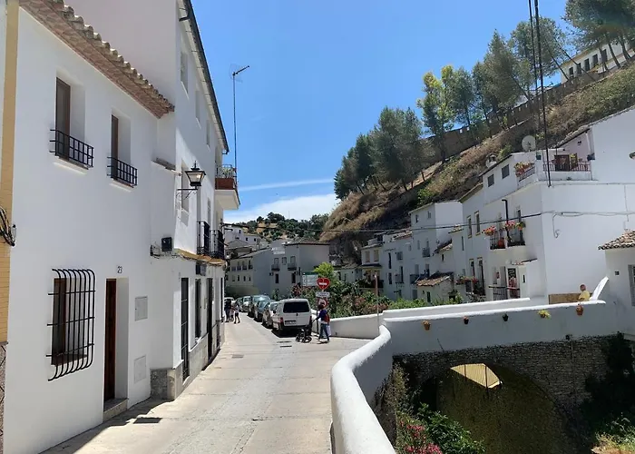 Casa Cueva El Puente