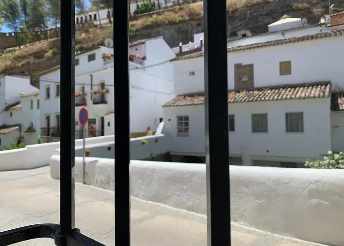Casa Cueva El Puente