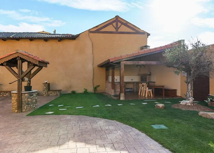 La Rosaleda León - Casa Rural
