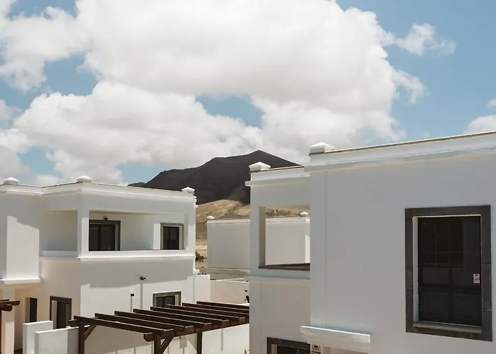 Villa Flamboyan