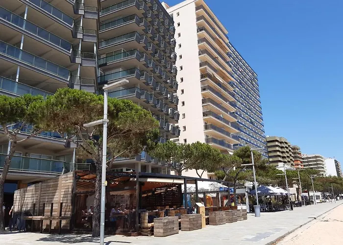Apartamento vistas mar primera linea playa