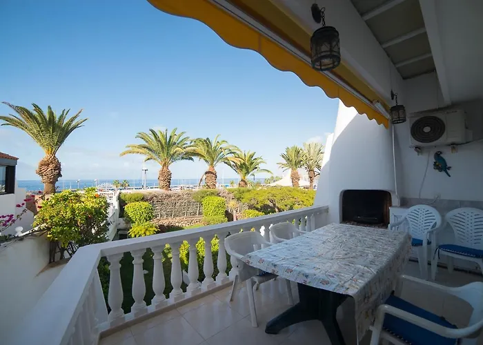 Bungalow Club Atlantis Costa Adeje , Spagna