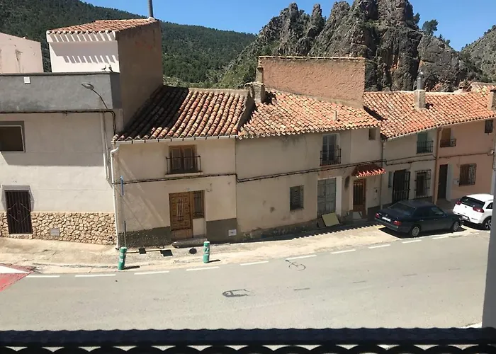 Alojamientos Rurales Entre Rocas