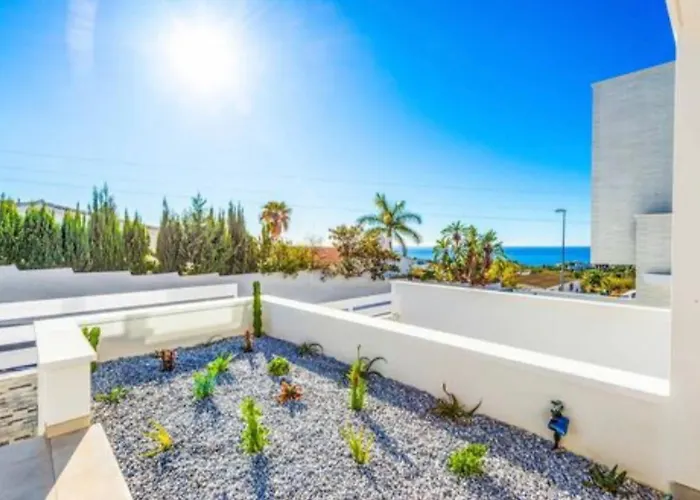 Salsa Nerja