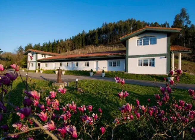 Apartamentos Turisticos Bizkar Bare Sopuerta, España