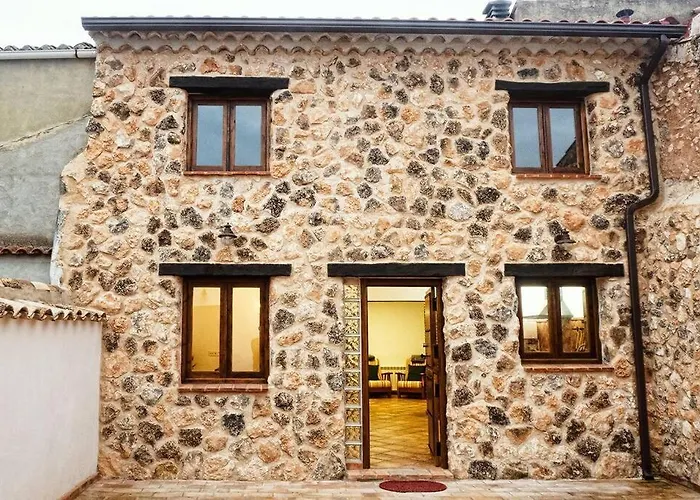 Casa Rural El Tranco Del Lobo