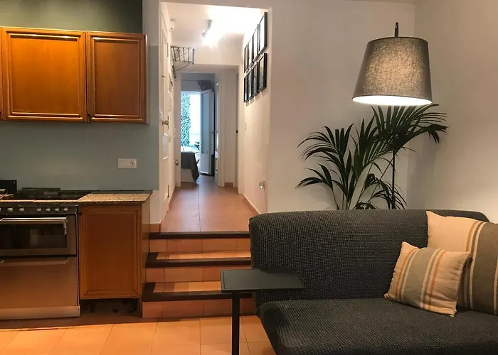 Apartamento con encanto y terraza en Barri Vell de Girona, El Cul de la Lleona, España