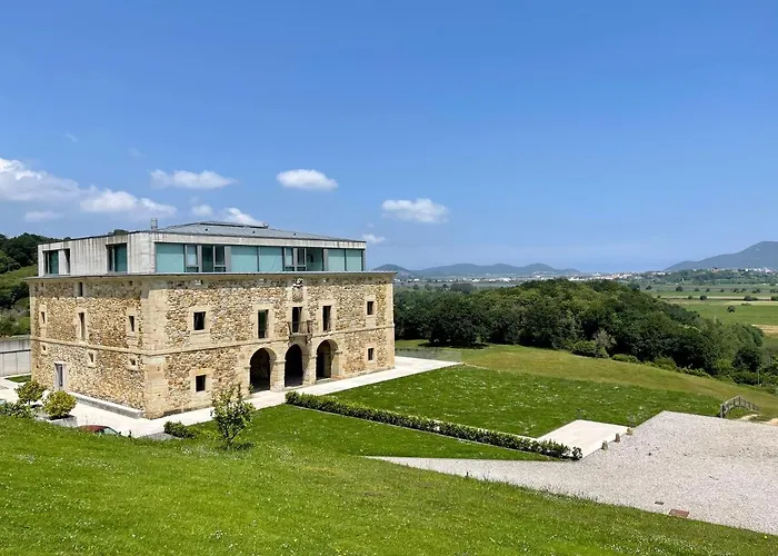 Hotel Pico Velasco Carasa, Spanien