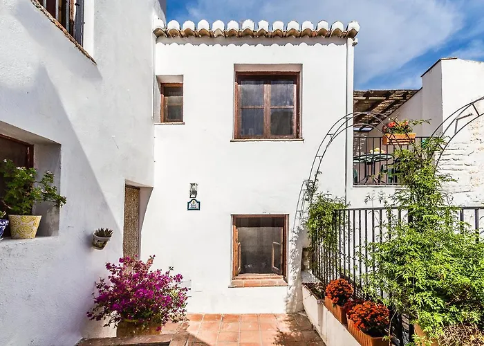 Casa Luna - 16Th Century Traditional Spanish Village House