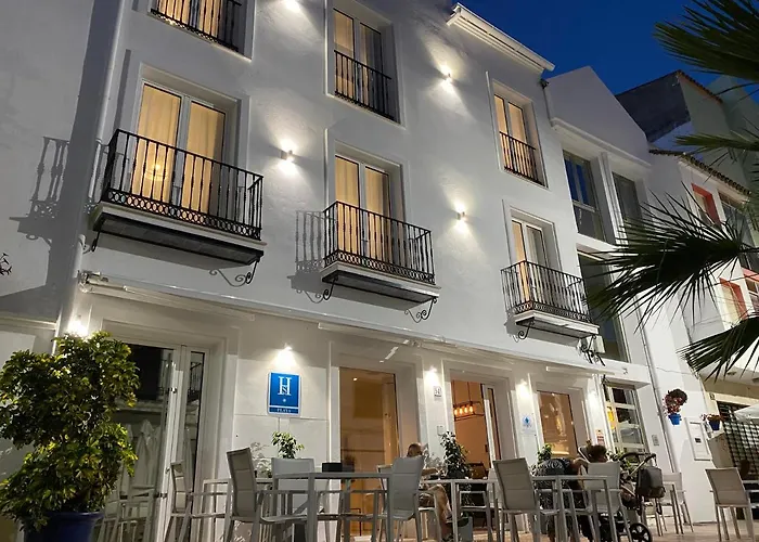 The Old Town Boutique Hotel - Adults Recommended