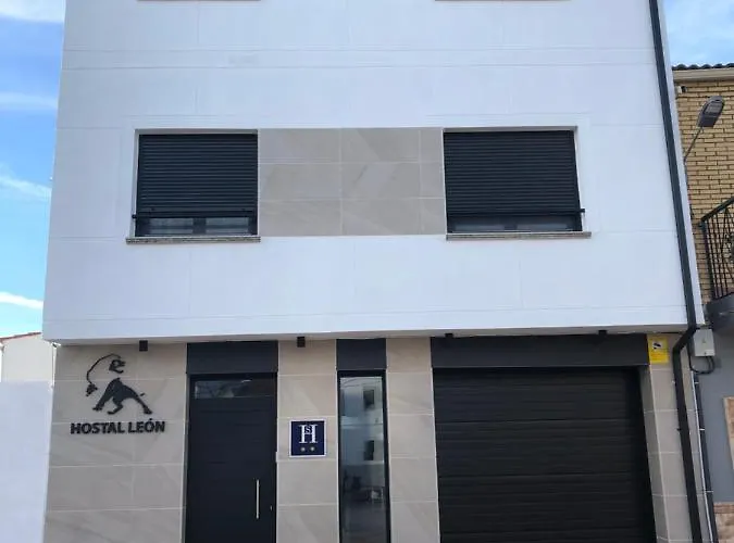 Hostal León Torreorgaz, España