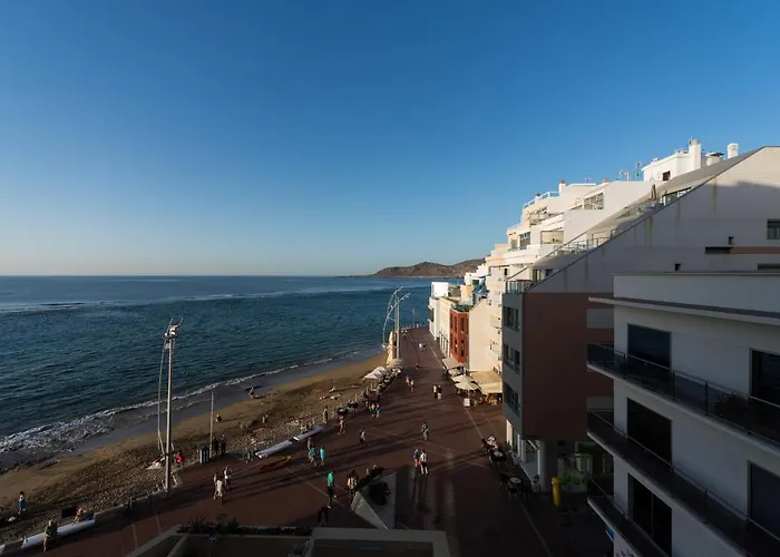 Stylish Sea View Accommodation Las Canteras