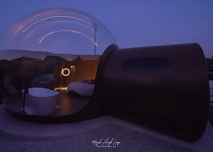Hotel Burbuja Glamping AntiSaturno - Casas del Alto Tajo Ablanque, España