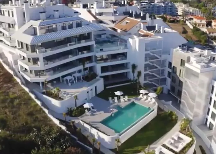 Luxury Juliano - The View