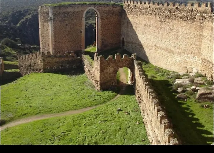 Esuri Chalet 300m con 1000m parcela privada a 8min de Puy Du Fou Argés, España