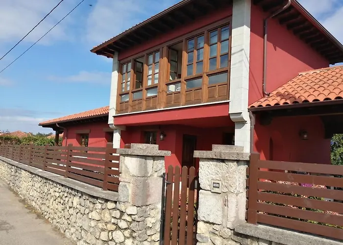Villa La Casa Roja Asturias Hontoria, España