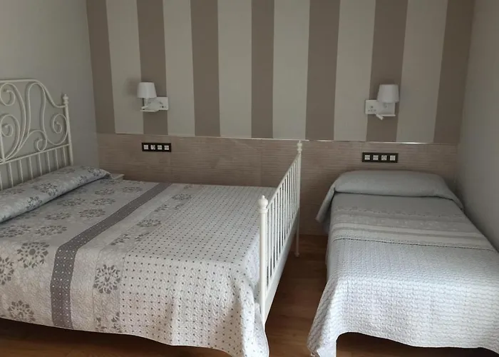Villageermis - Casa Rural Moraña, España