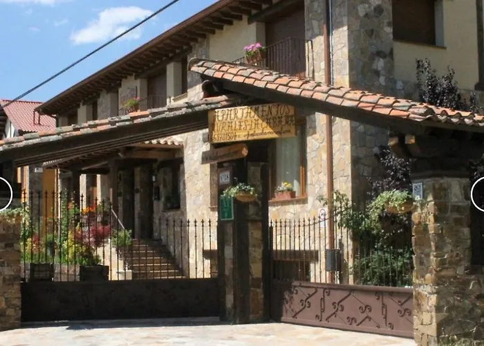 Apartamentos Rurales La Cabaña