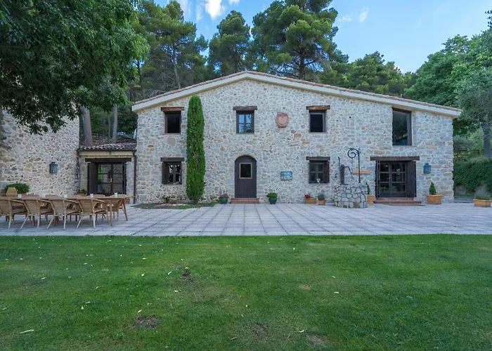 Masia Ventanell Luxury Villa Near Barcelona La Llacuna, España