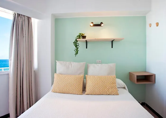 Hotel Pinomar (Adults Only) S'Illot , España