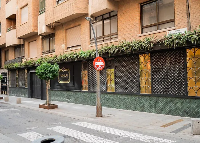 Expoholidays - General Tamayo Parking Gratis