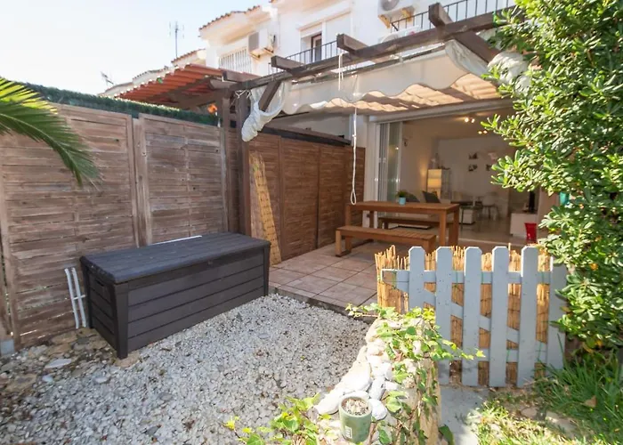 Aldea Beach 72