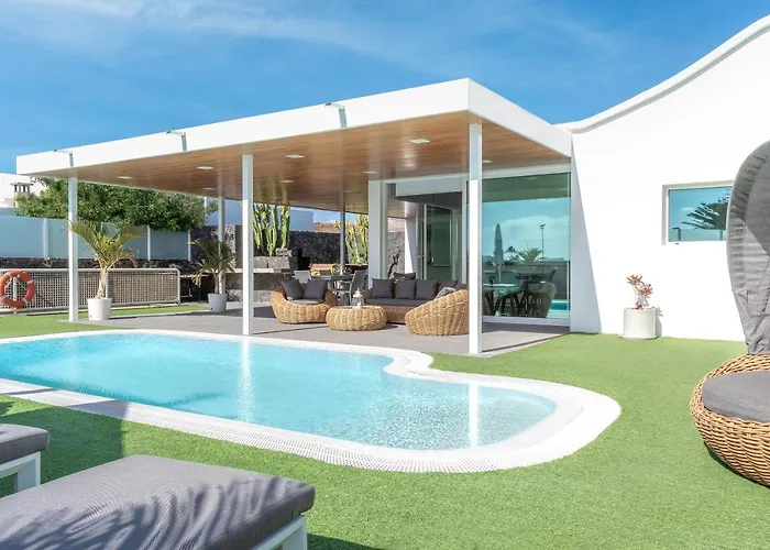 Hyde Park Lane Villas