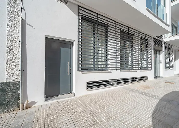 Doña Elvira Malasaña