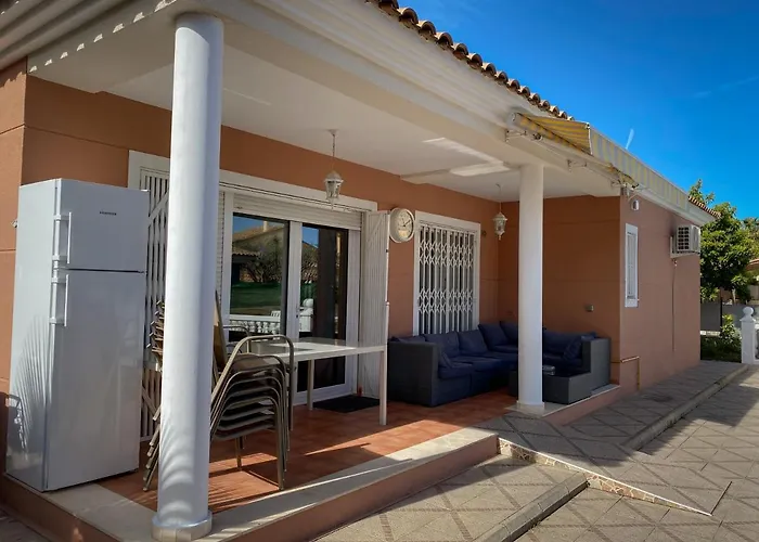 Villa La perla de oasis Liria, España