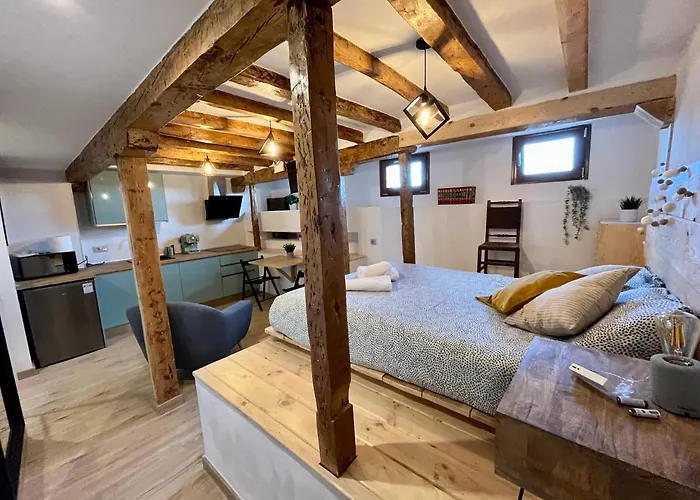 Atuaire Home Loft Con Encanto En El Corazón De s Dauda