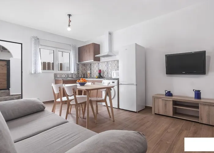 COMODOS Y AGRADABLES APARTAMENTOS EN El Pozo