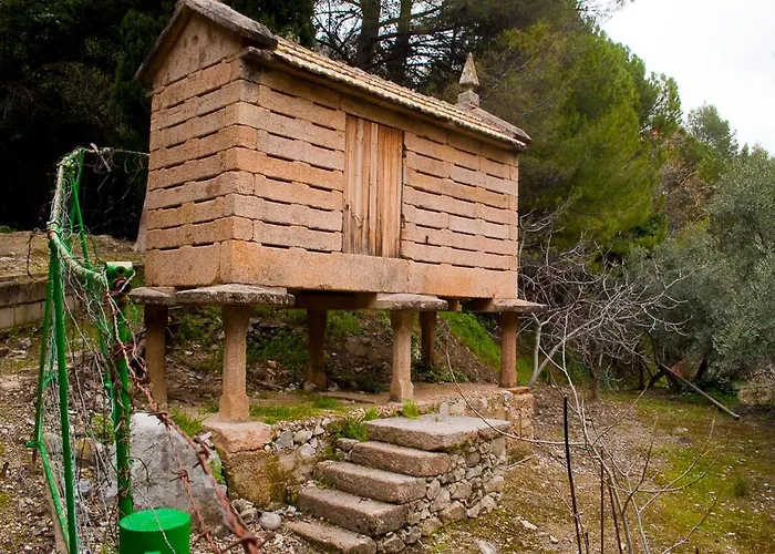 Hostal Rural De Cuadros