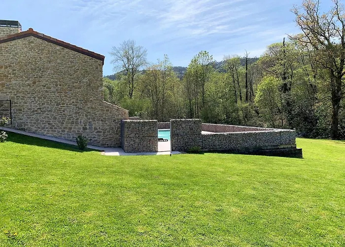 s En Villa Con Piscina Privada En Asturias El Marquesau