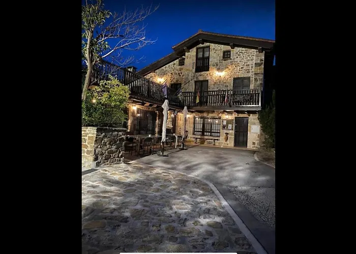 Posada y Apartamentos Trebuesto de Guriezo, España