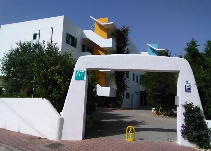 Apartamentos Port D'Es Torrent
